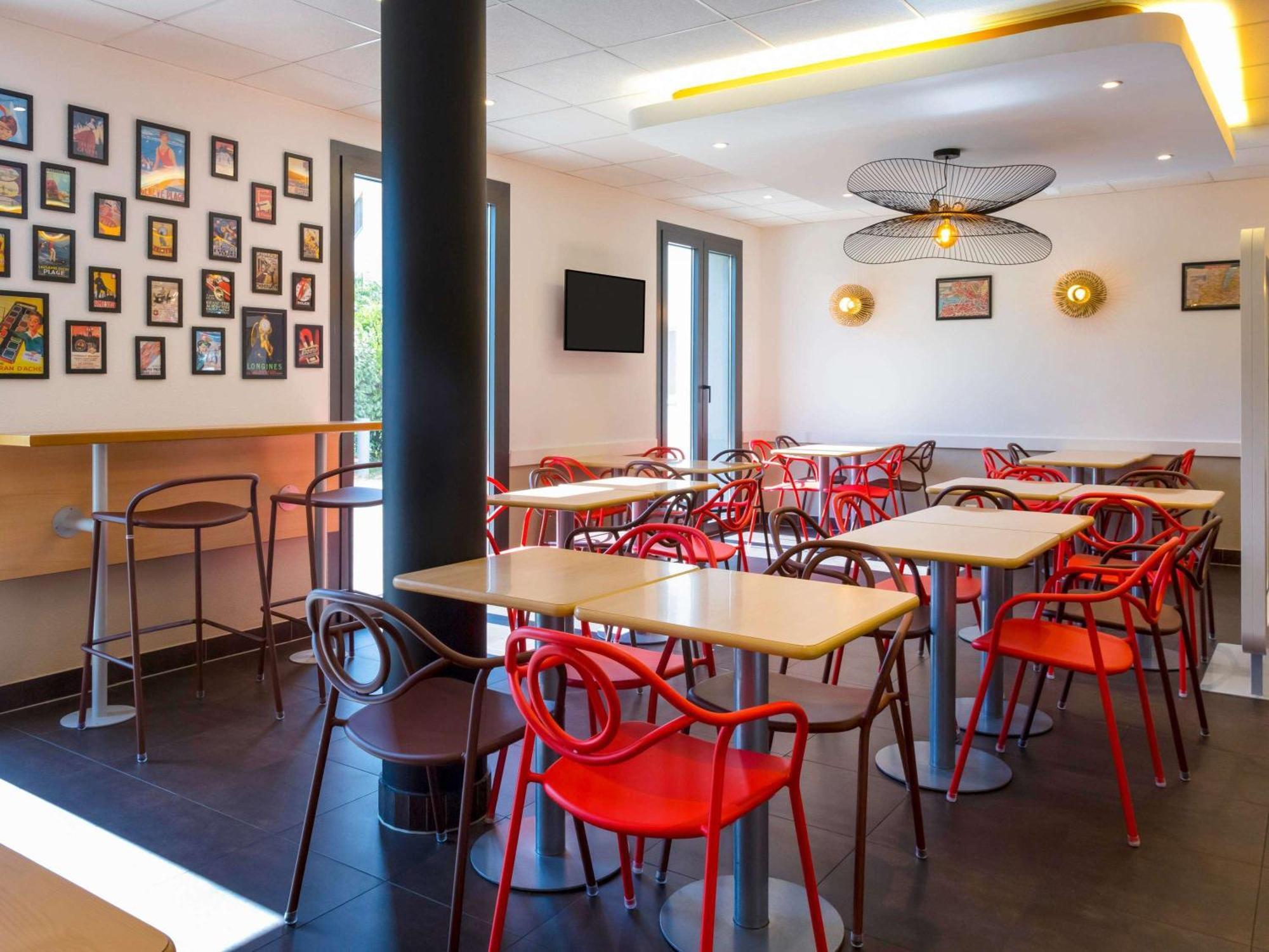 Ibis Budget Geneve Petit-Lancy Екстериор снимка